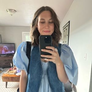 Meet your Posher, Lauren